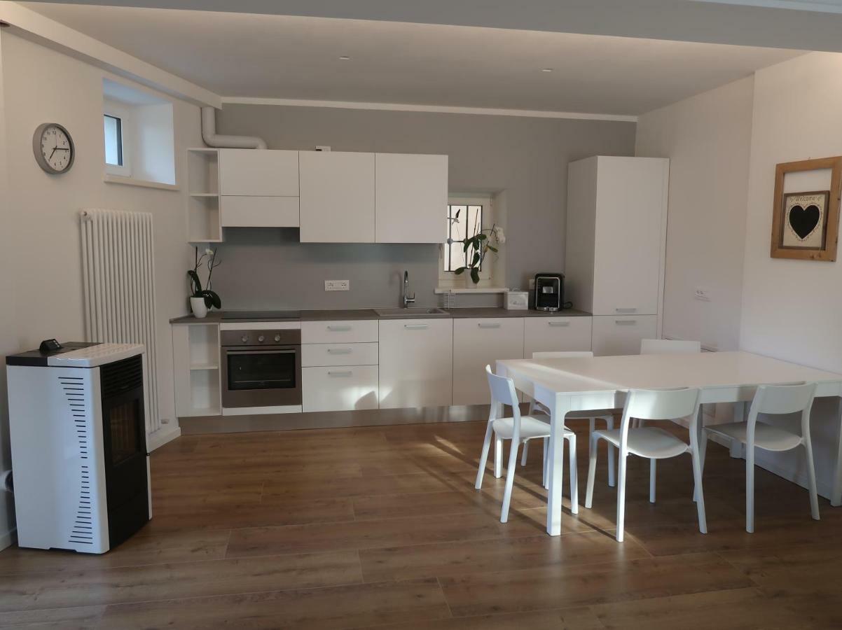 Appartamento Per Vacanze "Il Gelso" Rovereto  Zewnętrze zdjęcie